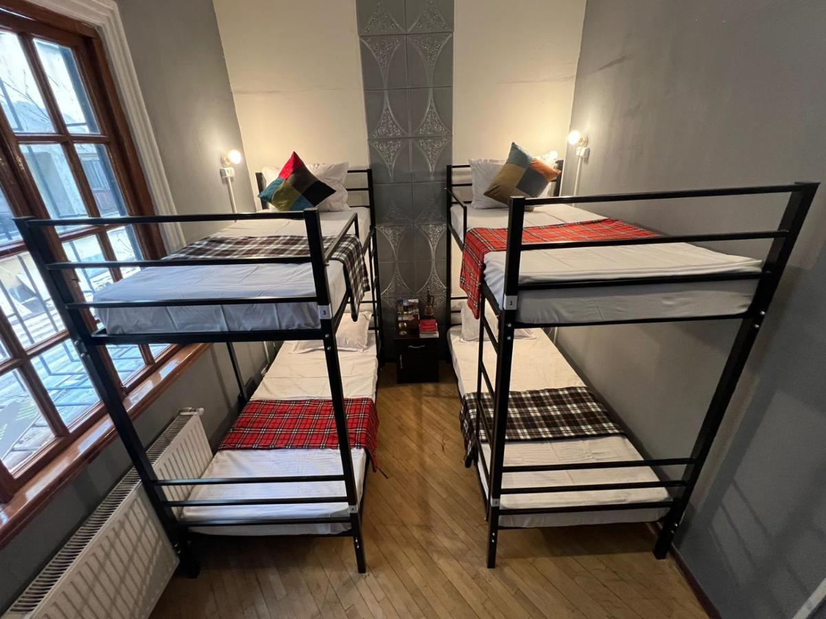 Backpackers Hostel Тбилиси Экстерьер фото