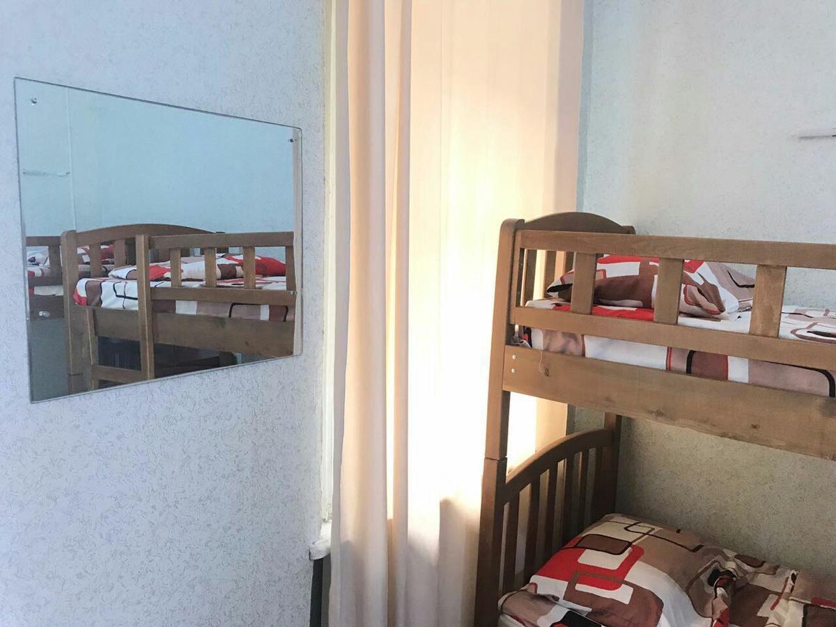 Backpackers Hostel Тбилиси Экстерьер фото